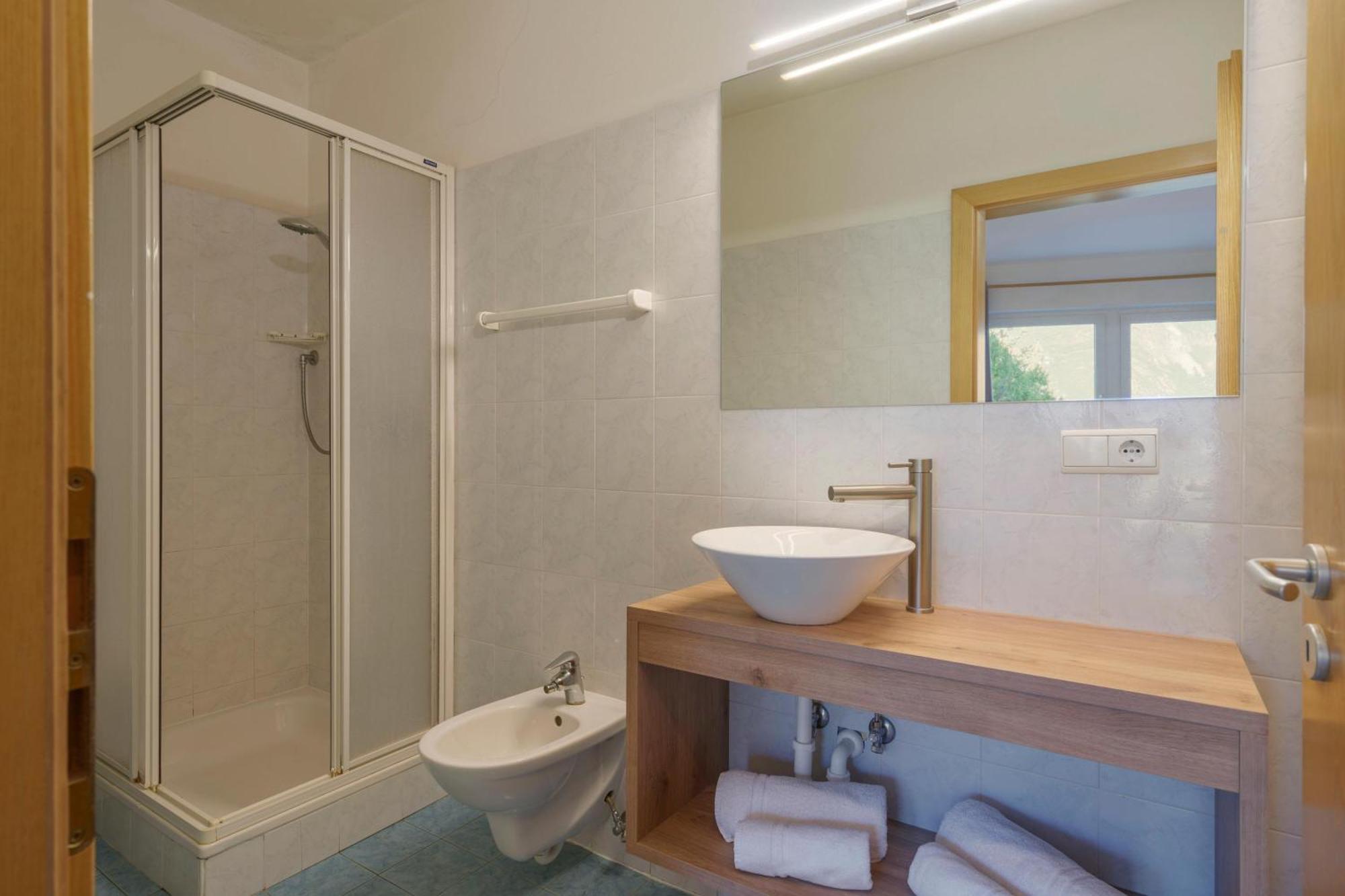 Hotel Appartement Lahngut นาลเลส ภายนอก รูปภาพ